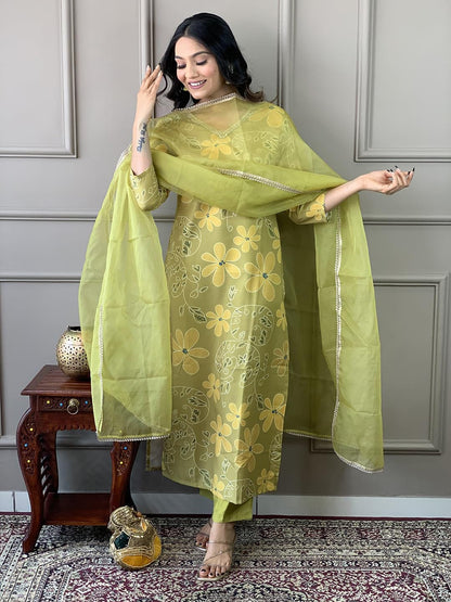 Heavy Muslin Silk Suit Set with Organza Dupatta | Womenoutfitstudio