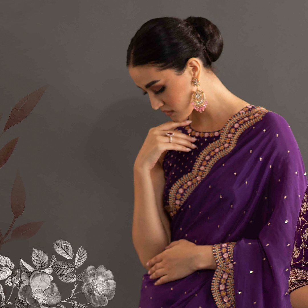 Elegant Traditional Saree – Beautifully Detailed for a Sophisticated Look | Womenoutfitstudio