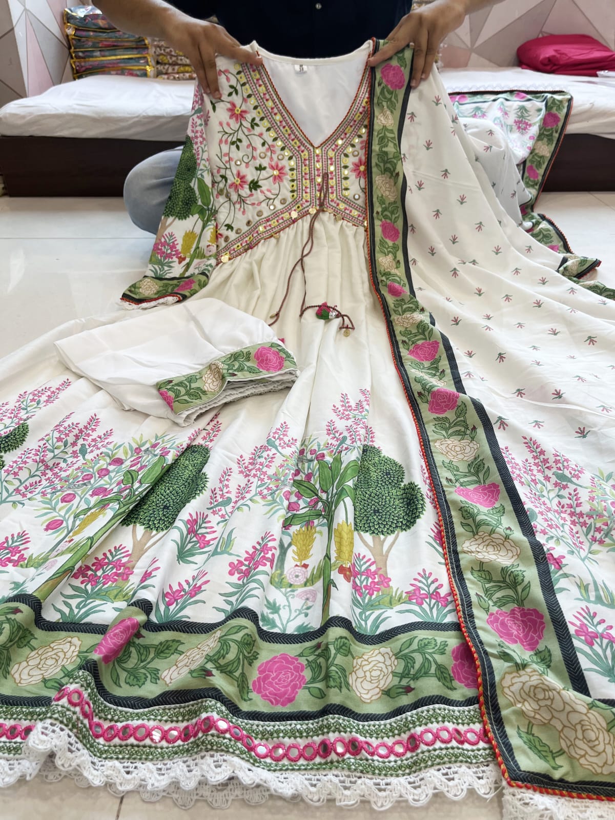 Stunning MUSLIN ALIA CUT Suit Set with Hand Embroidery | Womenoutfitstudio